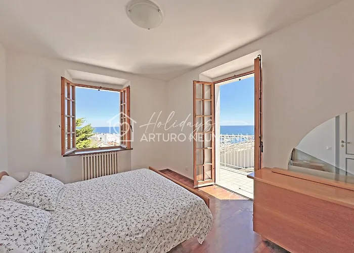 213 - Anna - Quadrilocale A Al Primo Piano Con Vista Mare Strepitosa!